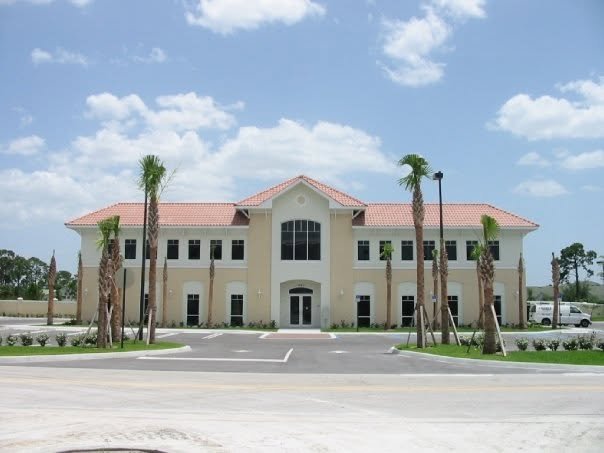 Chamber Court Professional Building (12)